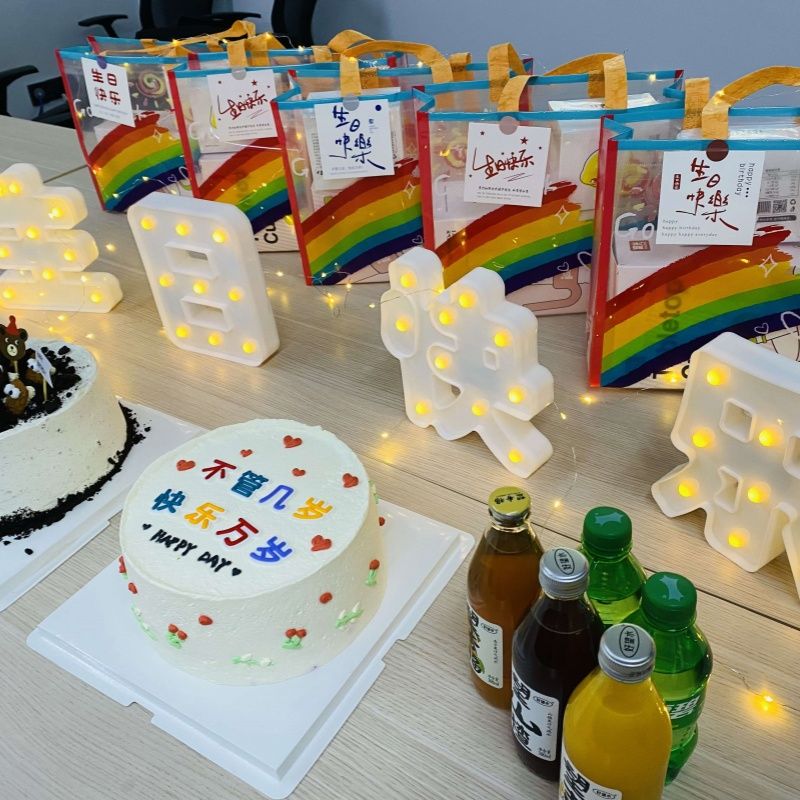 Wuxi Tefa organise une célébration réconfortante de l'anniversaire de ses employés